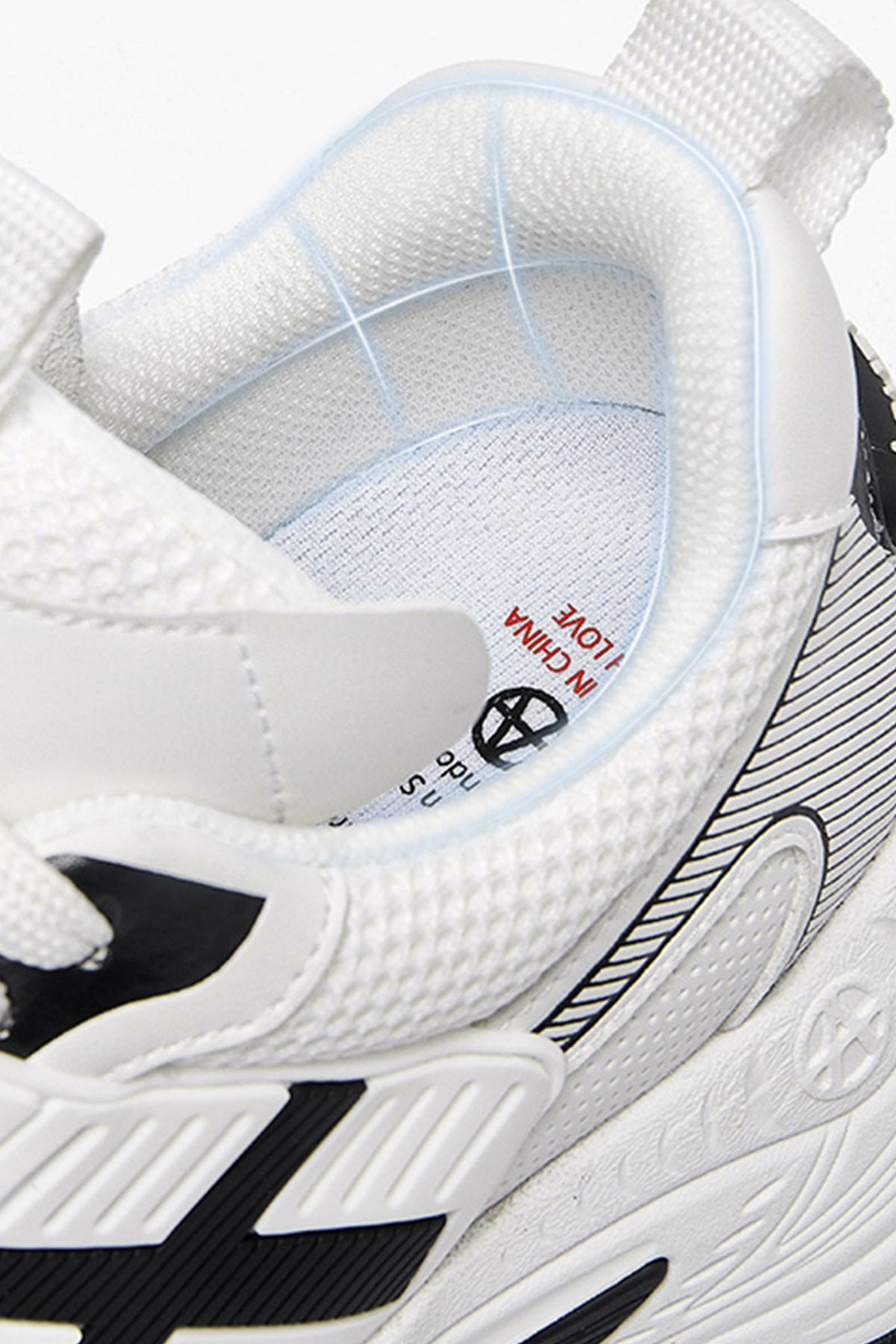Ripple A-Shock Ivory — construction detail close-up