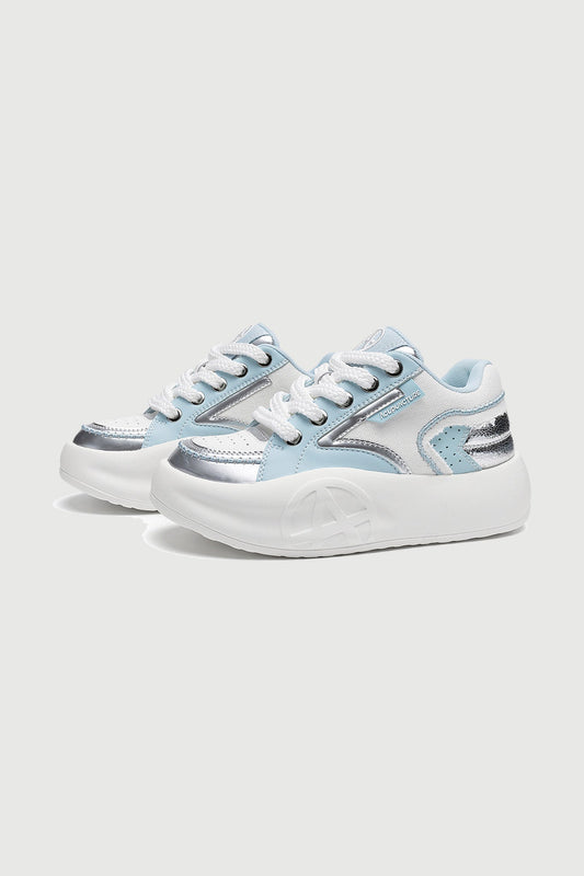NYUE Rhome Light Blue — three-quarter product