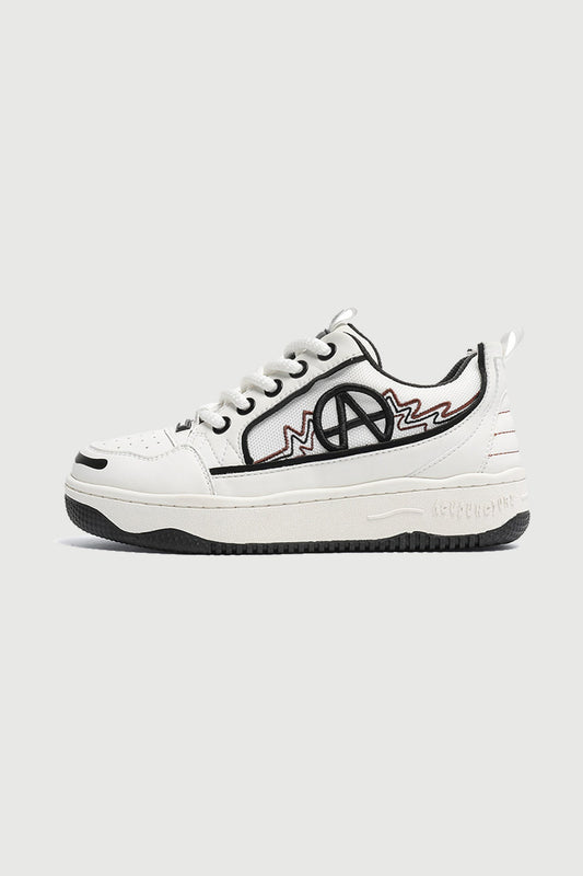 Curb Outline Ivory — side view