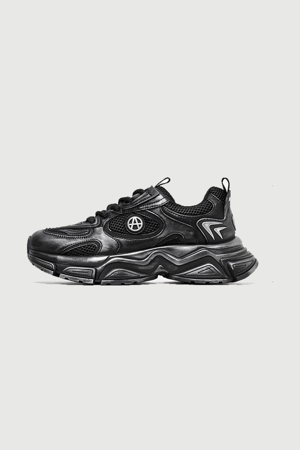 UGNG Contour Black — side view