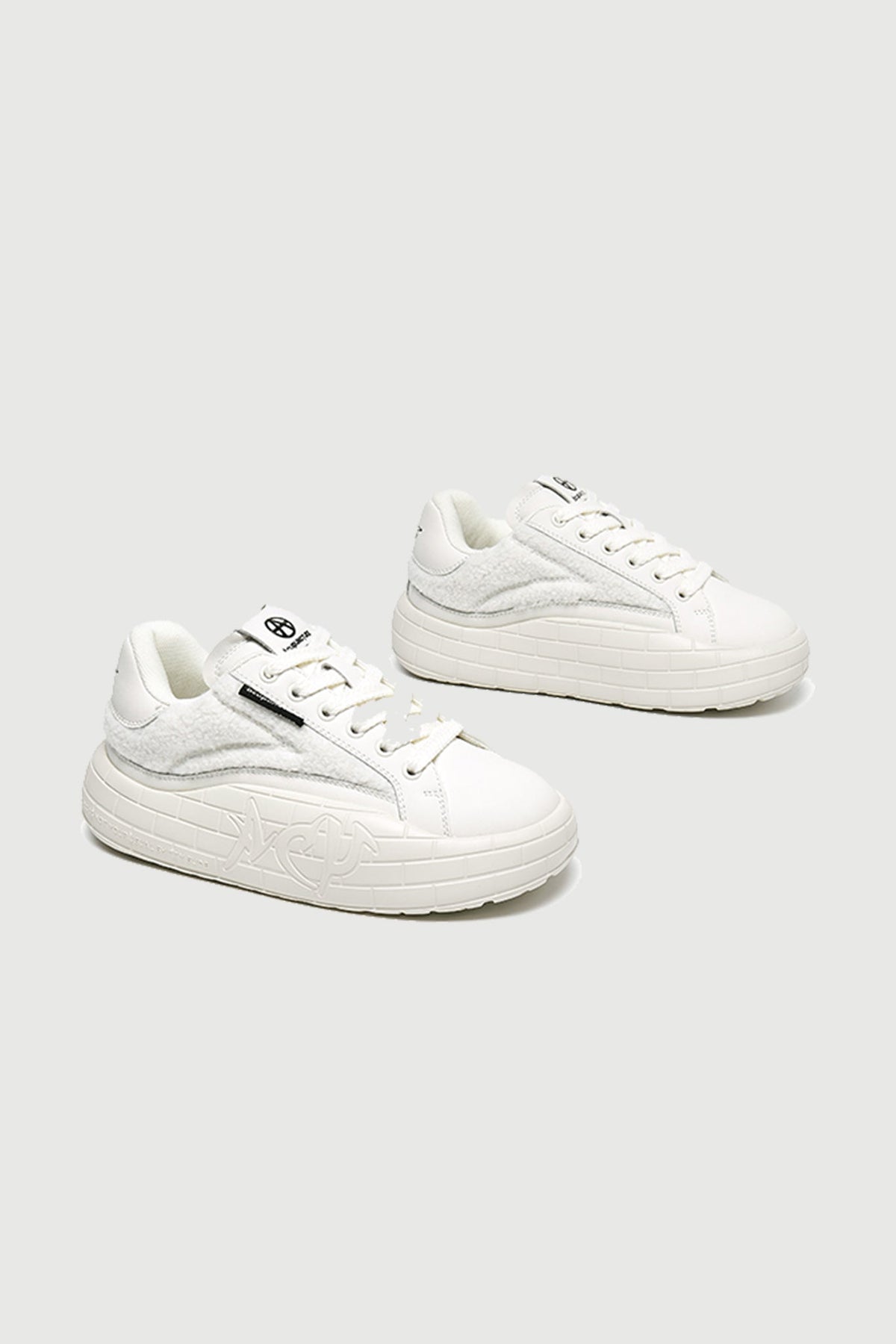 NYU Vulc Fleuri White — product detail