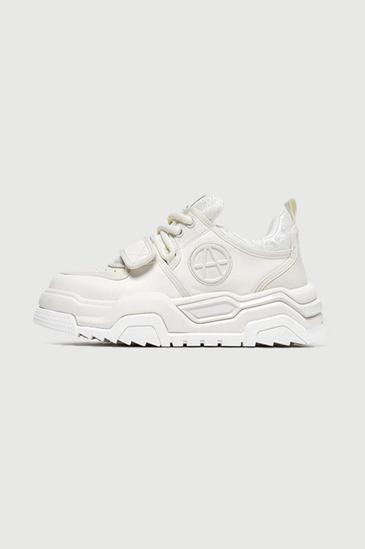 Distort Strap White — side view