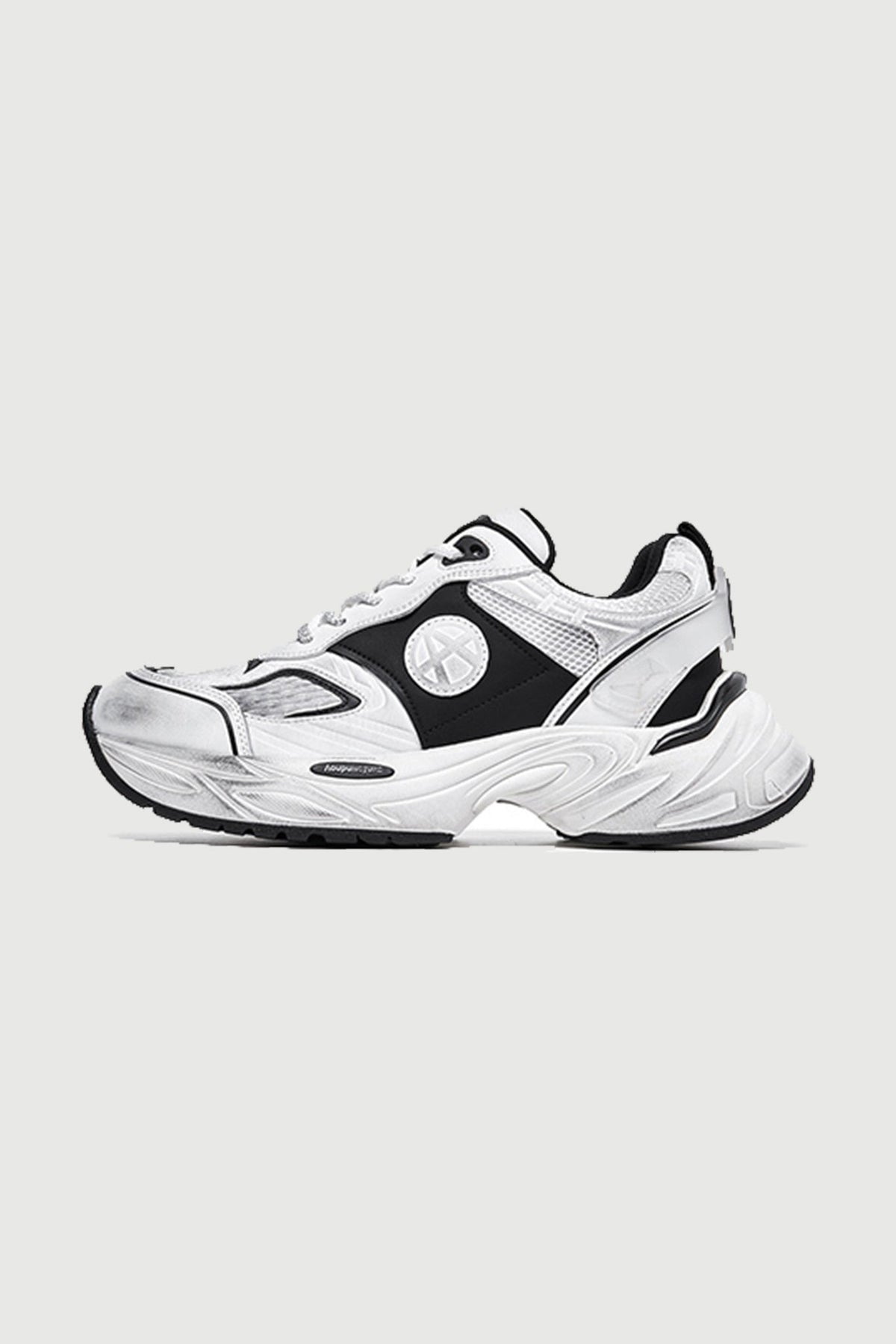 Ripple Sweep White — side view