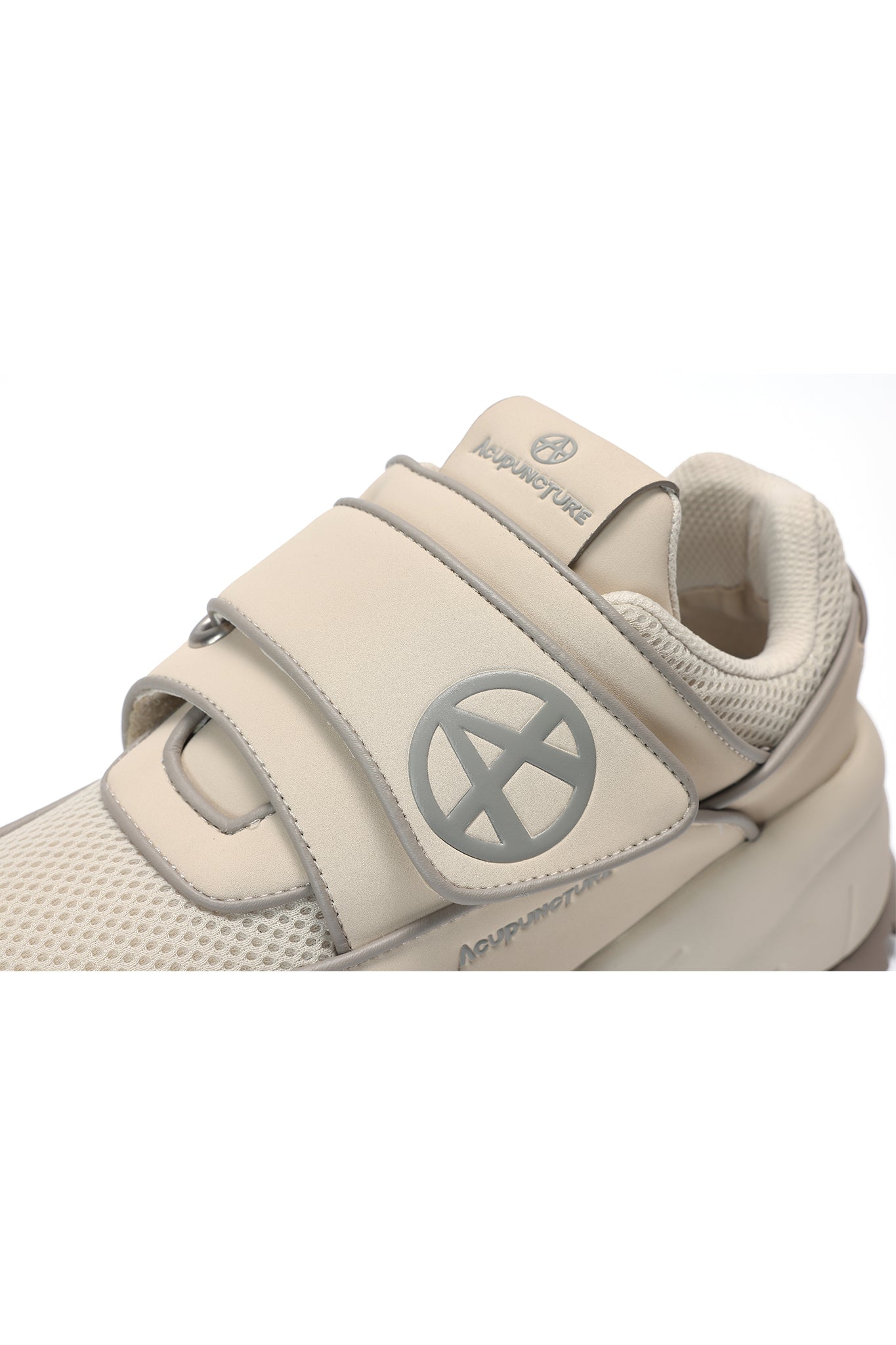 BEEFER BEIGE - Acupuncture