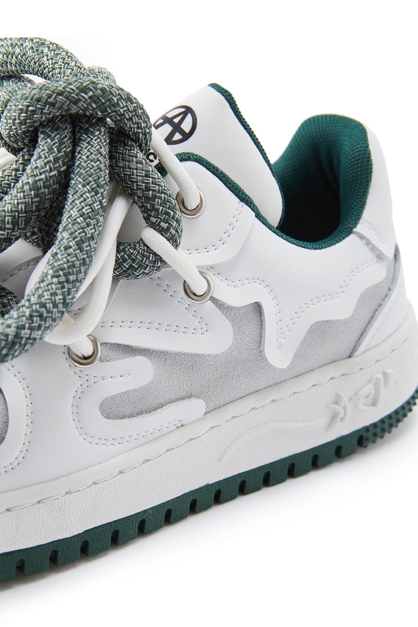 FAT LACE WHITE/GREEN - Acupuncture